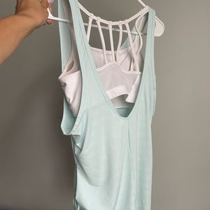 Athleta 2-in-1 tank top with built in sports bra
